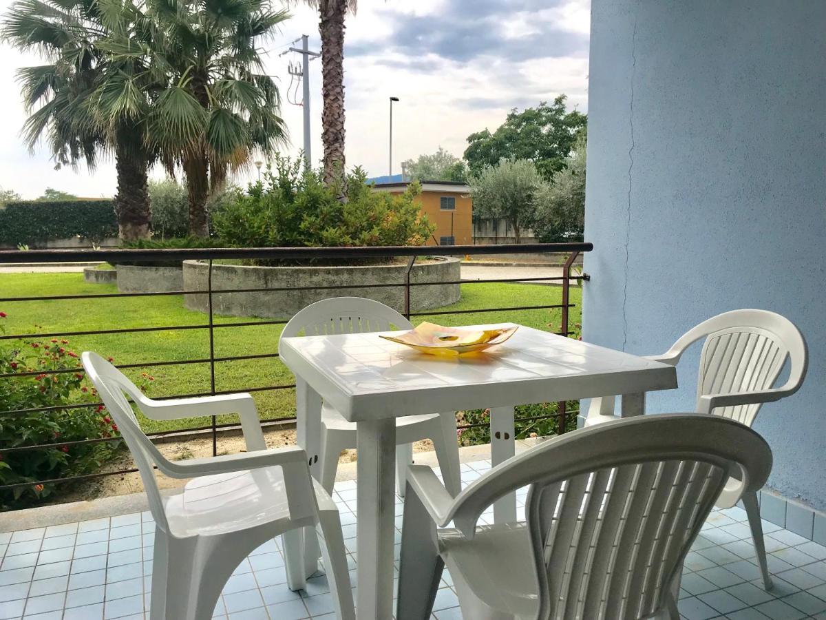 San Rocco One Bed Apartments 4A1 9 Isca sullo Ionio 外观 照片